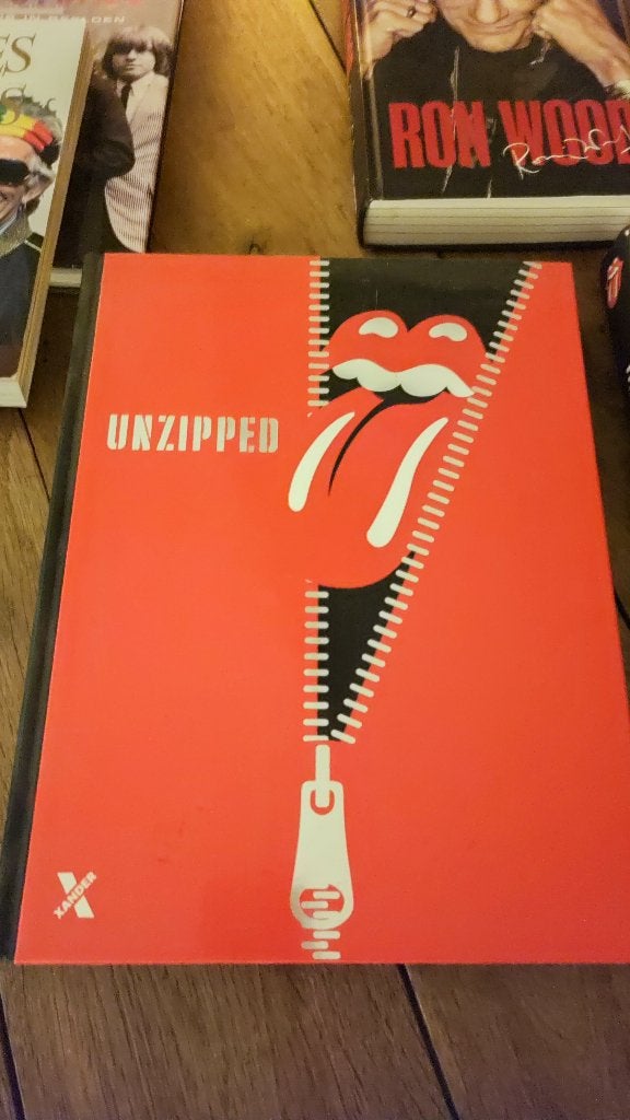 Rolling Stones boeken, Boeken, Ophalen of Verzenden, Gelezen, Artiest