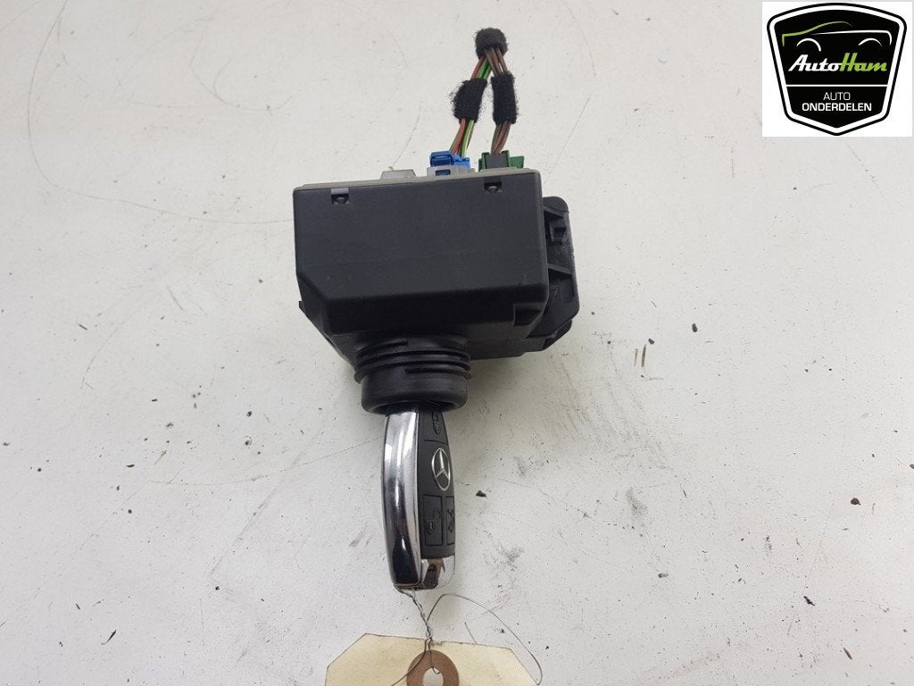 CONTACTSLOT + SLEUTEL E (W212) (|A2189054701|), Dhr. J. Ham, Gebruikt, Mercedes-Benz, Administratie@autoham.nl