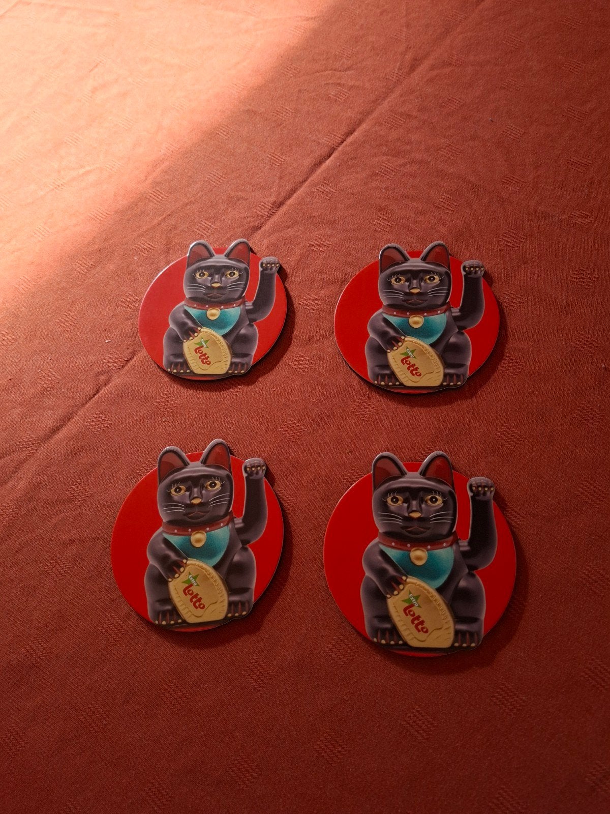 4 sous-verres. Neufs., Enlèvement ou Envoi