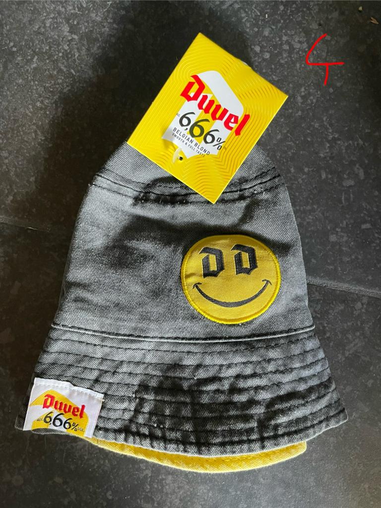 Duvel pet, Enlèvement ou Envoi, Comme neuf