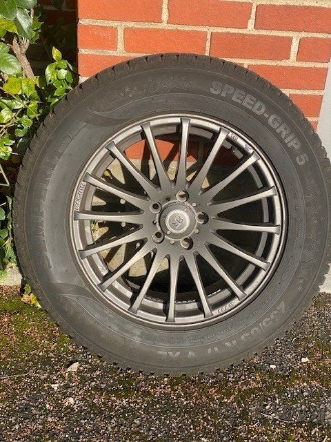 jantes et pneus hiver AUDI Q5, Autos : Pièces & Accessoires, Pneus hiver, Véhicule de tourisme, Enlèvement, Pneu(s)