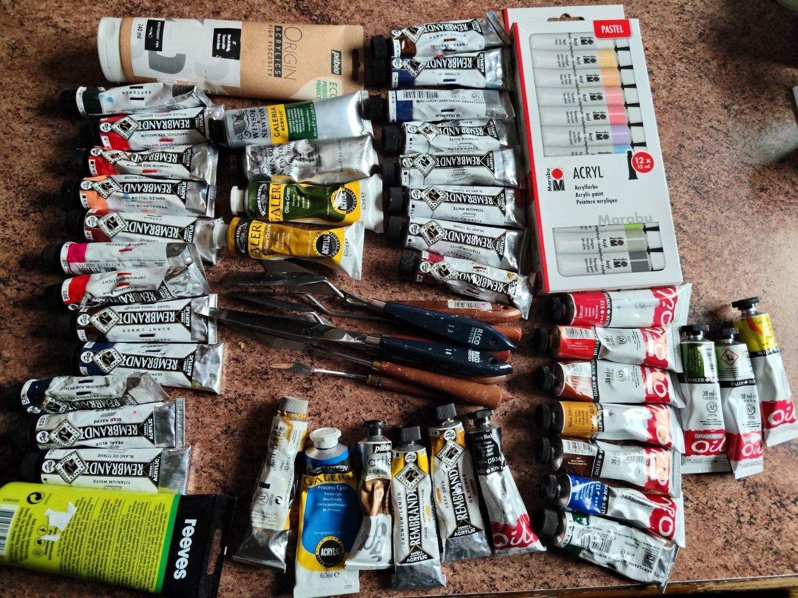 42 tubes acrylverf ea., Ophalen of Verzenden, Acrylverf
