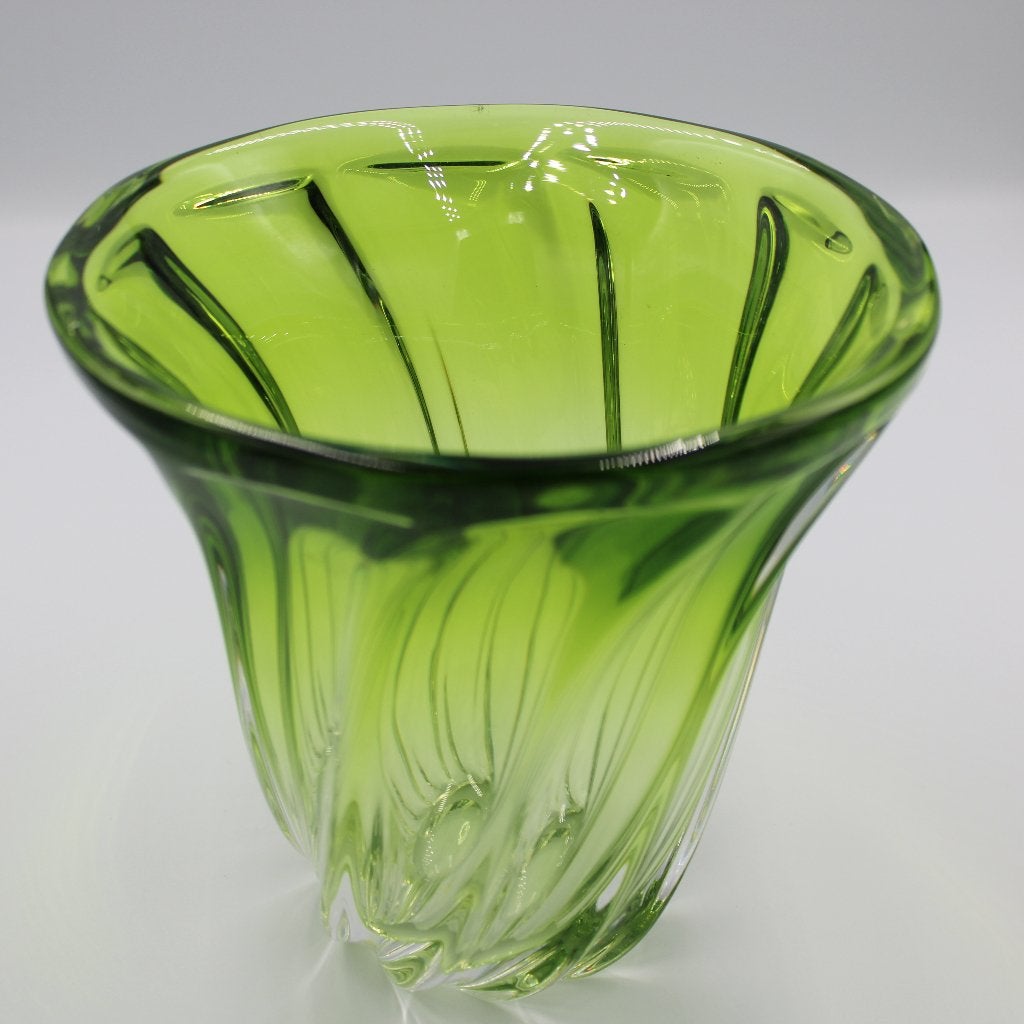Val Saint Lambert vaas, groen kristal, jaren 50-60, 15 cm, Ophalen of Verzenden