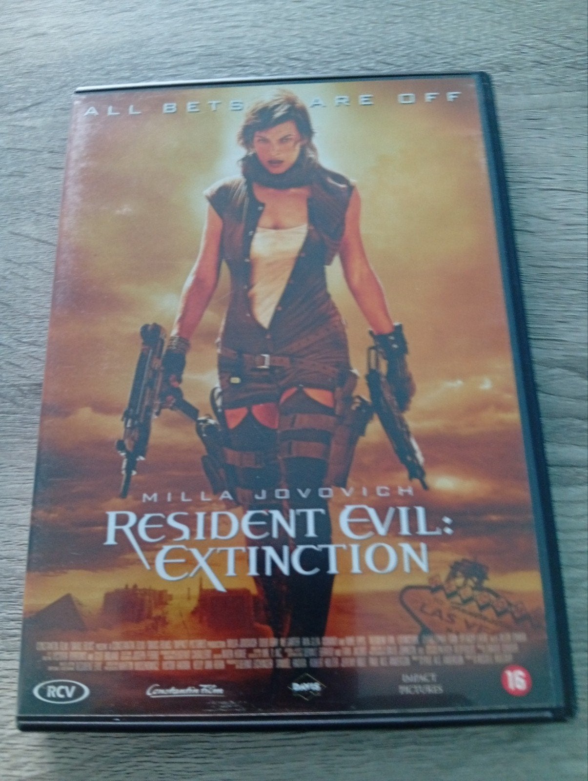 DVD d'horreur Resident Evil Extinction Milla Jovovich, CD & DVD, DVD | Horreur, Enlèvement ou Envoi, Anglais, Grand écran, Vampires ou Zombies