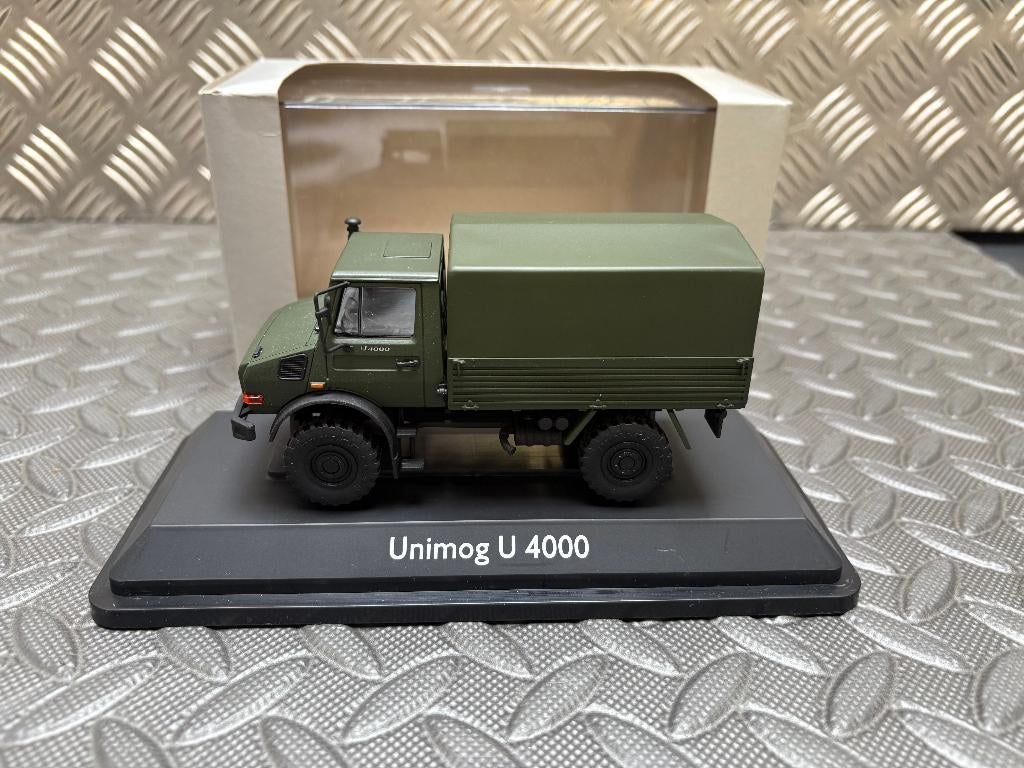 UNIMOG U 4000 MB Military Truck - vert kaki - NZG 1/43, Envoi, Neuf, Bus ou Camion, Autres marques