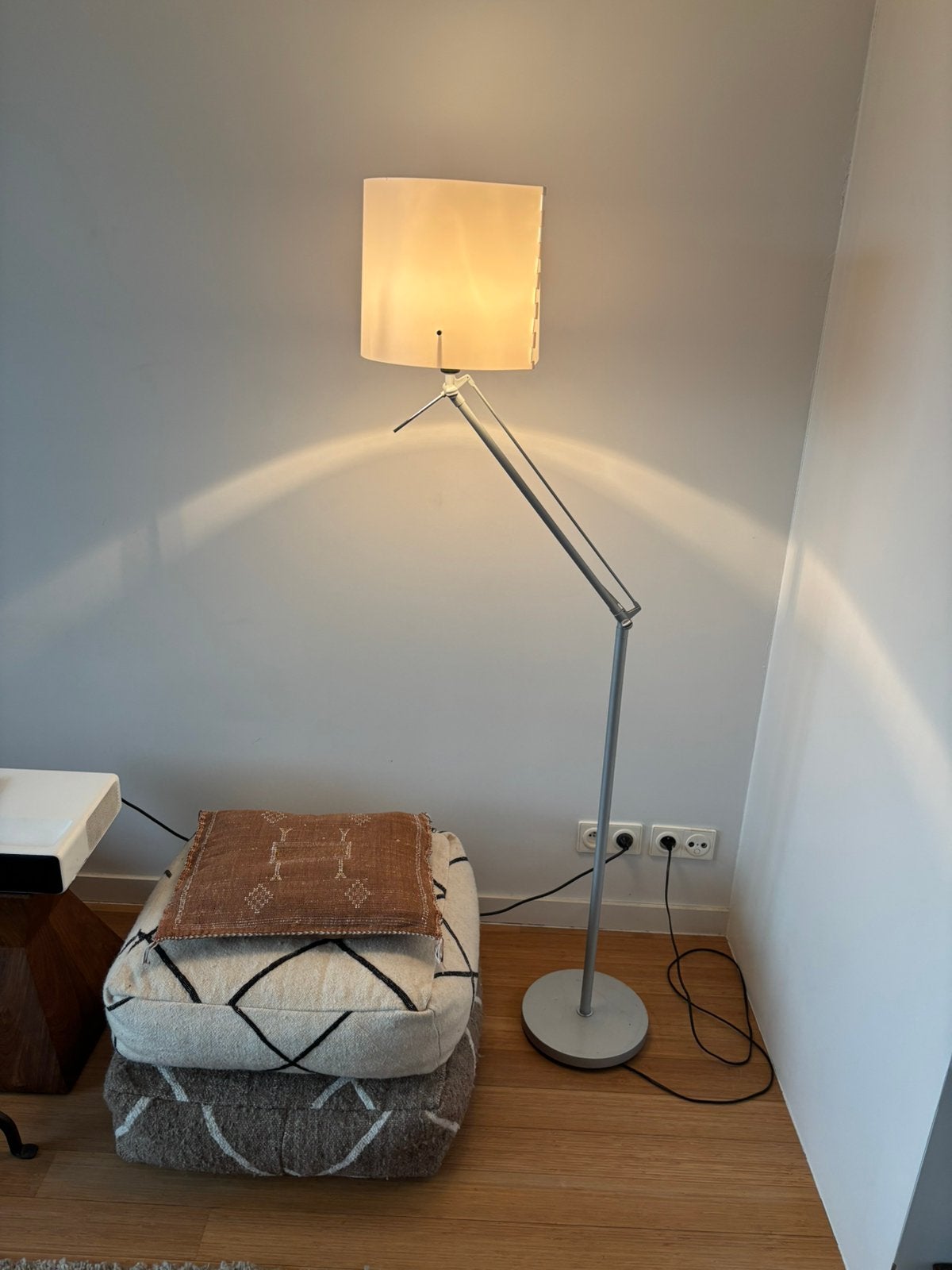 IKEA design vloerlamp, Maison & Meubles, Lampes | Lampadaires, Enlèvement, Comme neuf, Métal, 150 à 200 cm
