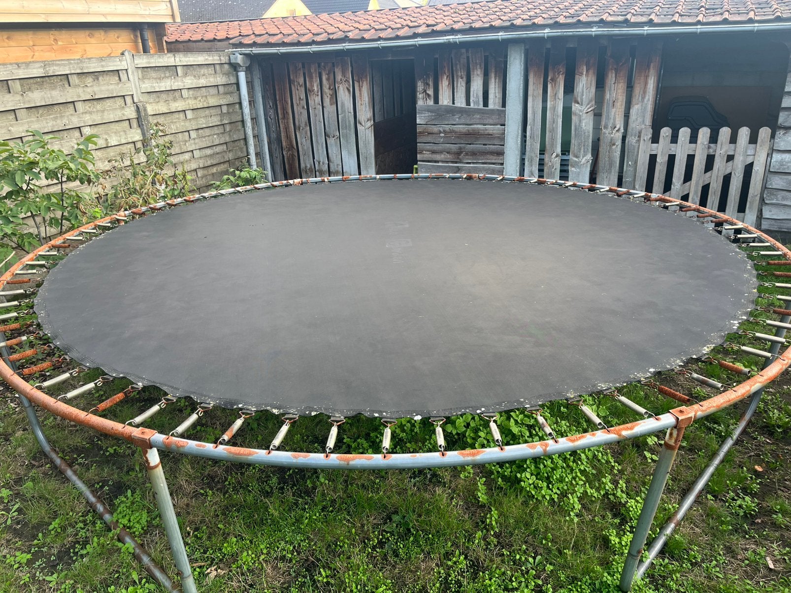 Trampoline, Enlèvement, Utilisé