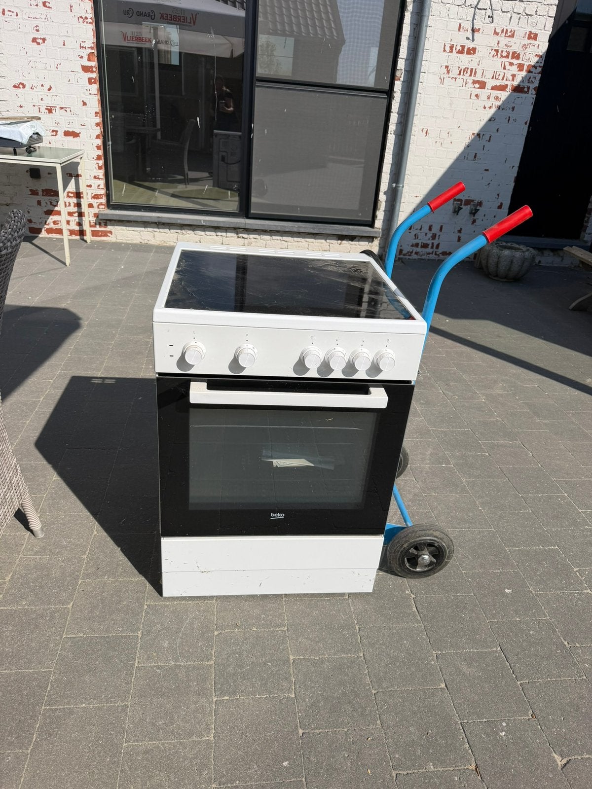 Fornuis & oven, Elektronische apparatuur, Fornuizen, Ophalen, Gebruikt, 4 kookzones, Vrijstaand