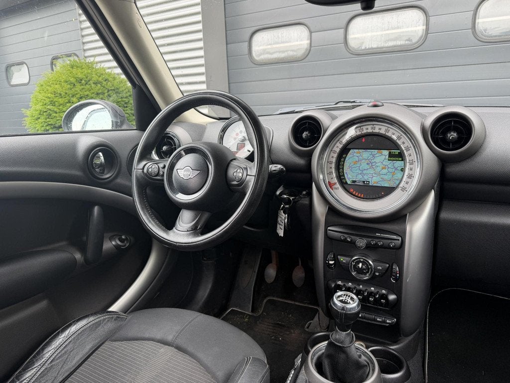 MINI Countryman 1.6 One Edition | Navigatie | Cruise Control, Auto's, Mini, Voorwielaandrijving, Euro 5, 72 kW, Leder en Stof