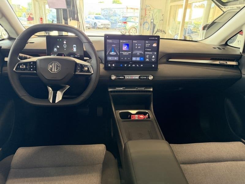 MG MG4 Urban 54kWh Premium | FULL OPTION! |, Autos, Argent ou Gris, Achat, Electronic Stability Program (ESP), Euro 6