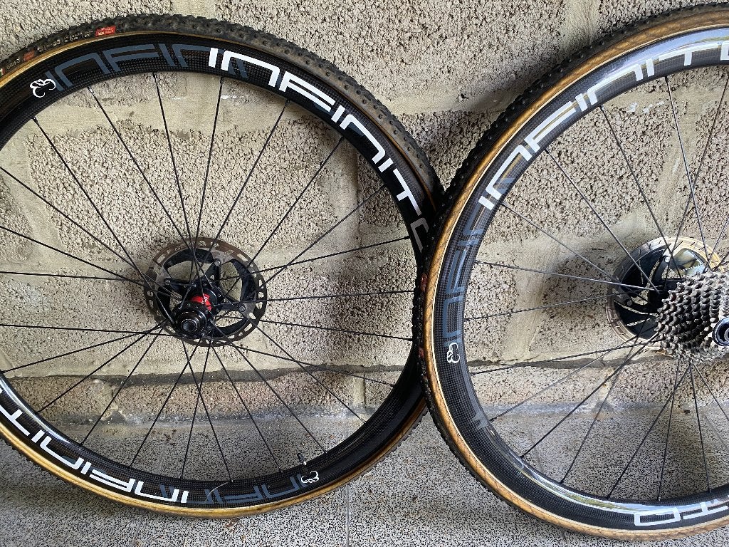 Cyclocross wielen met banden en cassettes, Gebruikt, Gravelbike, Carbon, Ophalen