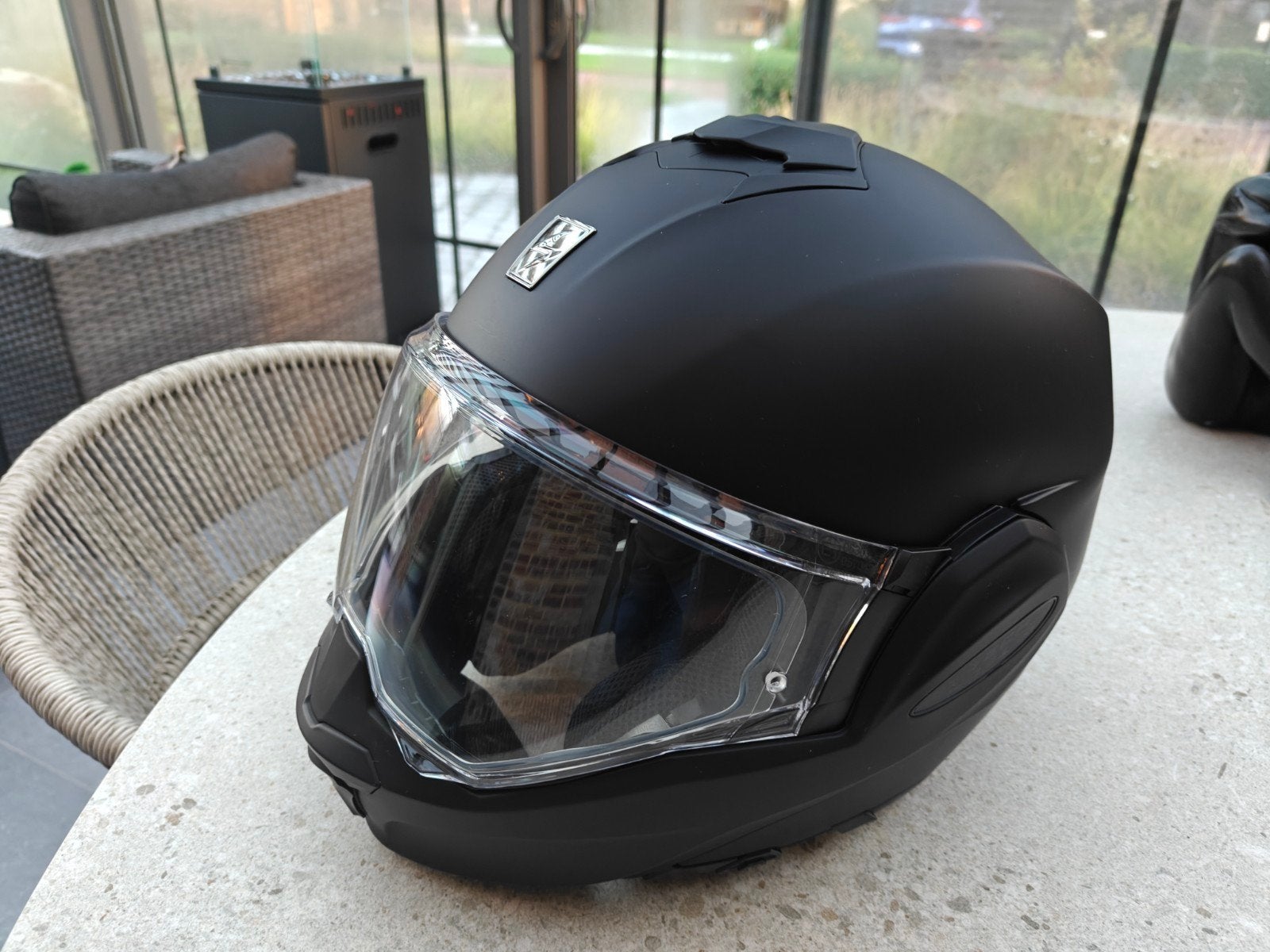 helm Exo tech Evo solid maat XL nieuwstaat, Motoren, Systeemhelm, XL, Nieuw zonder kaartje, Ophalen