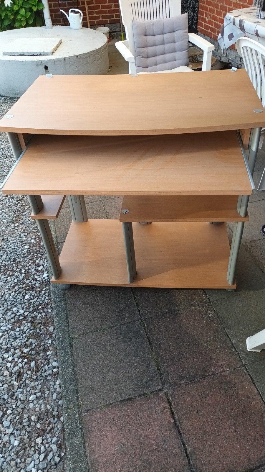 BUREAU MODERNE, Enlèvement
