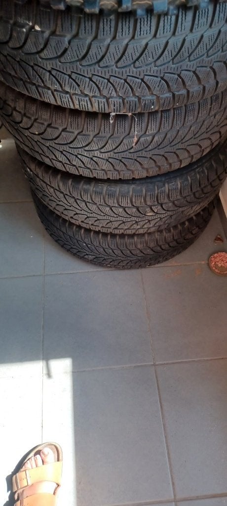 4 pneus d'hiver sur jante Opel Mokka 215/65R16, Pneus et Jantes, 16 pouces, Véhicule de tourisme, Enlèvement