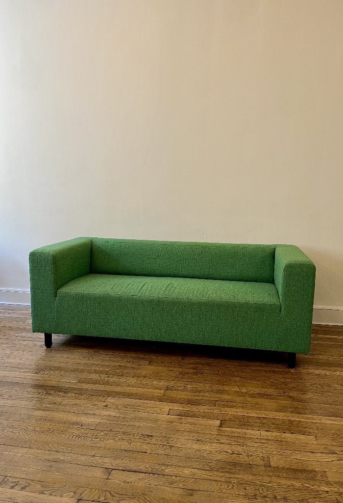 Driezitsbank in groene stof, Huis en Inrichting, Ophalen, Minder dan 75 cm, Driepersoons, Zo goed als nieuw