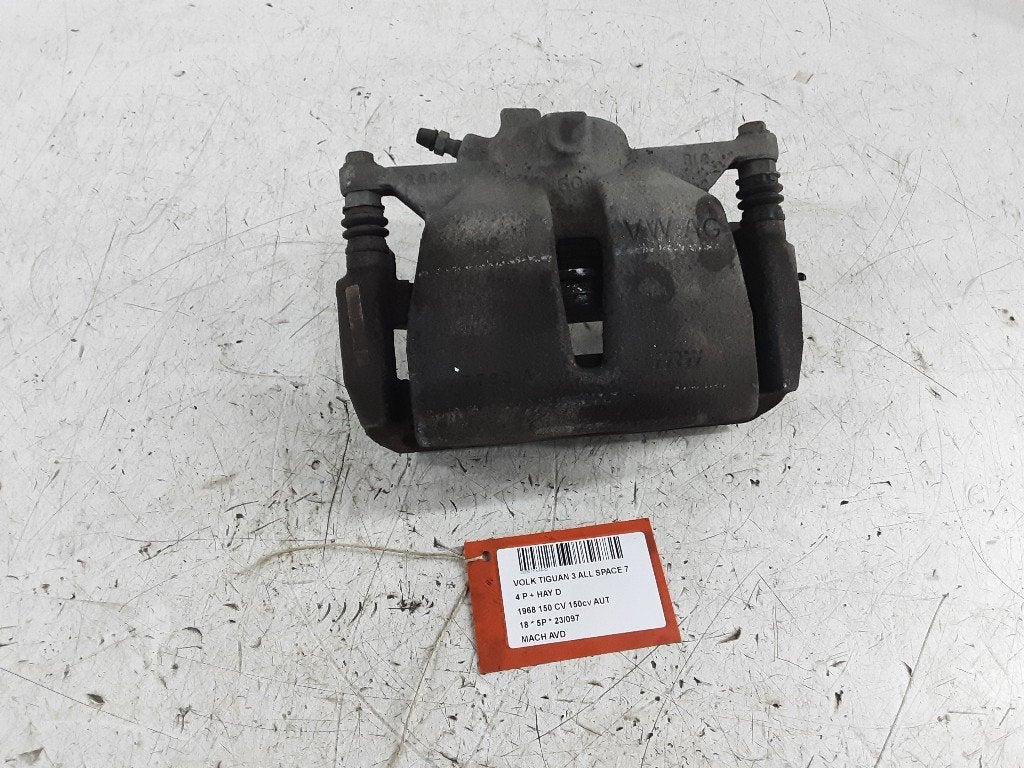ETRIER DE FREIN AVANT DROIT Tiguan Allspace (BW2), Autos : Pièces & Accessoires, Volkswagen, Mevr. I. Hauben, Utilisé, Rue de l'Espoir 34 34
4030  GRIVEGNÉE, BE