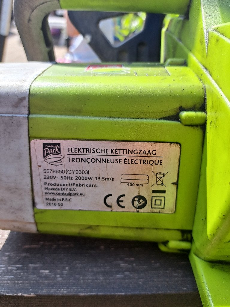 Kettingzaag, Ophalen, Zo goed als nieuw