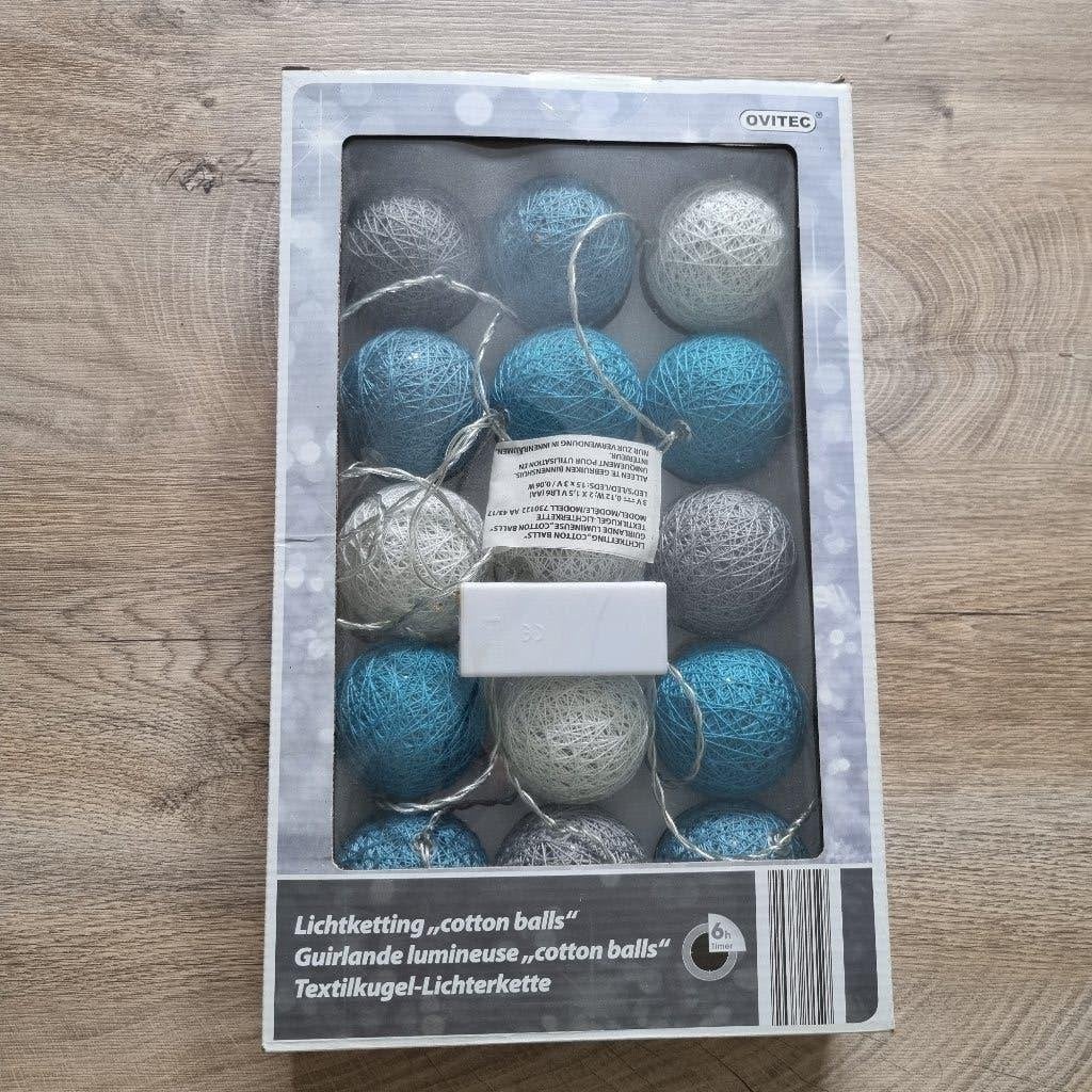 Guirlande lumineuse Cotton Balls – bleu et gris, Neuf, Textile, Autres marques, Autres styles