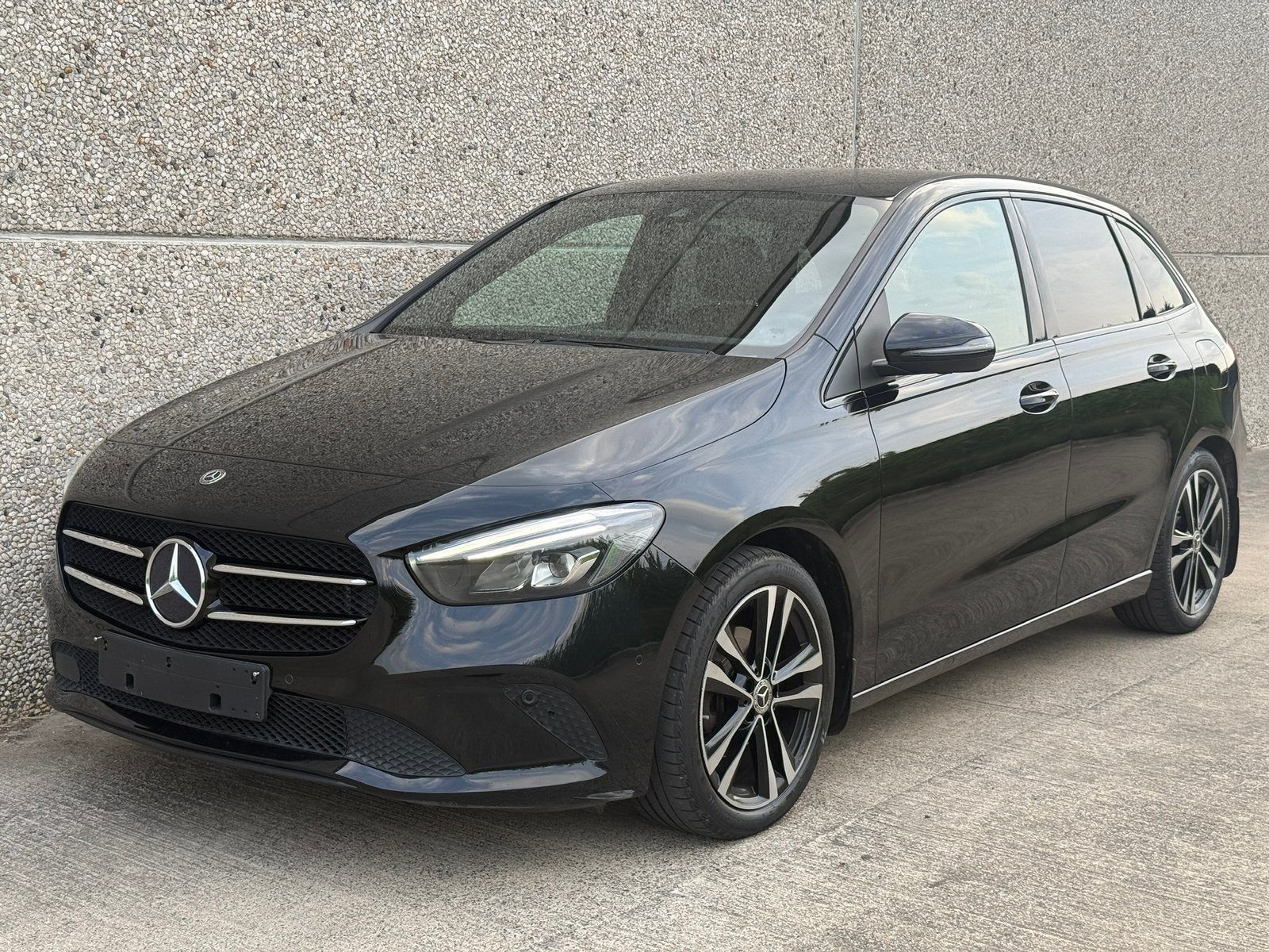 AMG - B180 - 97.000km - Automaat - Navi - 12 maand Garantie, Auto's, Mercedes-Benz, Automaat, Bedrijf, Diesel, Te koop