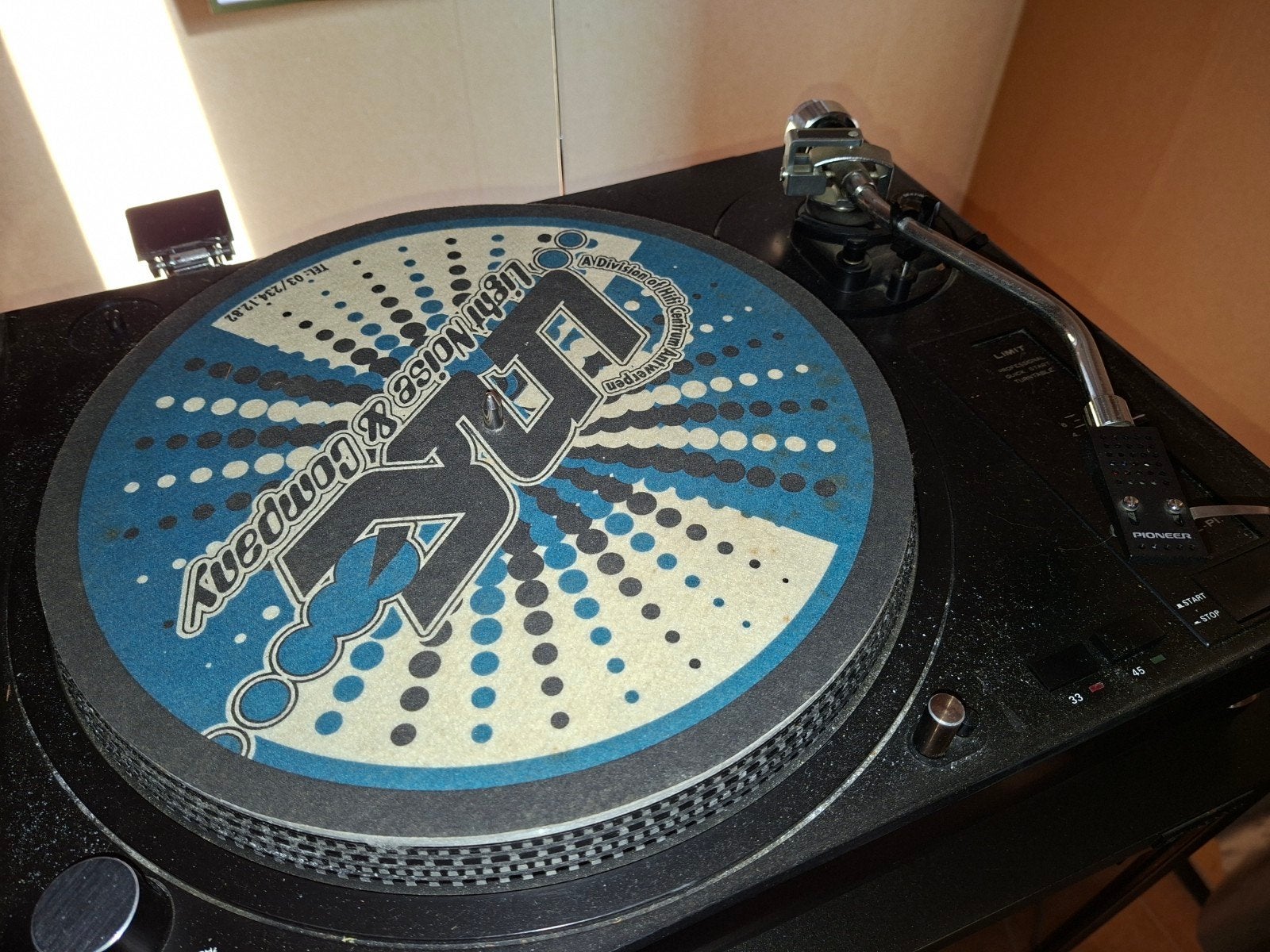 limit platenspeler, TV, Hi-fi & Vidéo, Tourne-disques, Enlèvement ou Envoi, Tourne-disque