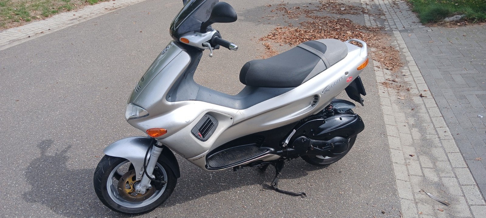 gilera runner 180 fxr, Fietsen en Brommers, Ophalen, 180 cc, Gilera