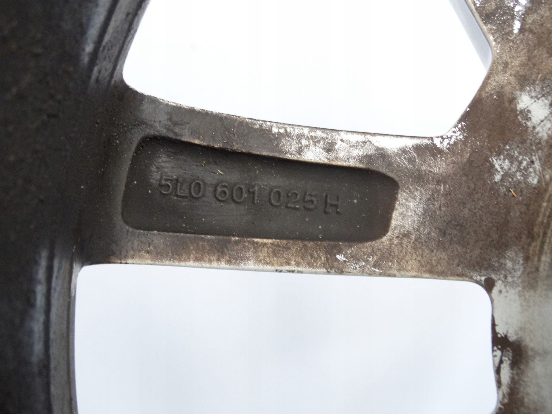 Pi ces d tach es pour Skoda Yeti 5L0601025H, Autos : Pièces & Accessoires, Infoline@skoda-auto.cz, Tr. Vaclava Klementa 869
293 01  Mlada Boleslav, CZ