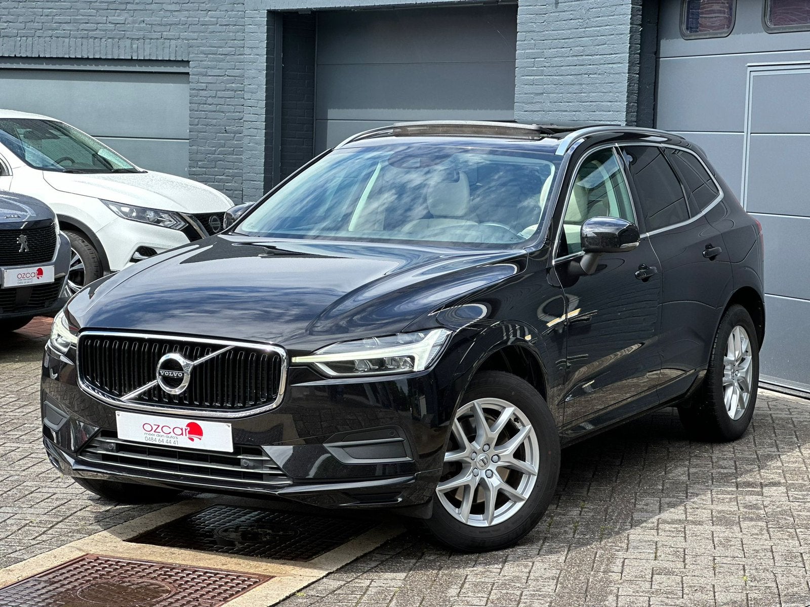 Volvo XC60 2.0D D4 |GpsCarplayPano| *1JGarantie*, Autos, Volvo, Cuir, Achat, Entreprise, Garantie prolongée