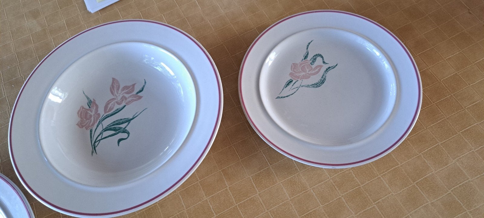Set à dîner et service à café, Maison & Meubles, Enlèvement, Utilisé, Tasse(s) et/ou soucoupe(s)