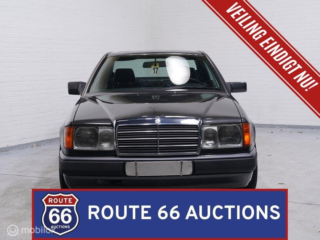 Mercedes-Benz 230 CE | 1993 | Route 66 Auctions, Auto's, Zwart, Mercedes-Benz, Bedrijf, Handgeschakeld