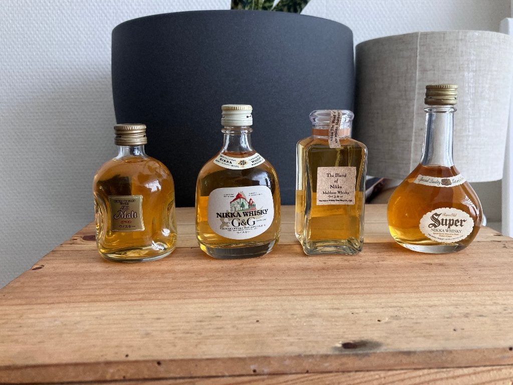 Japanse Nikka whisky miniaturen, Verzamelen, Ophalen