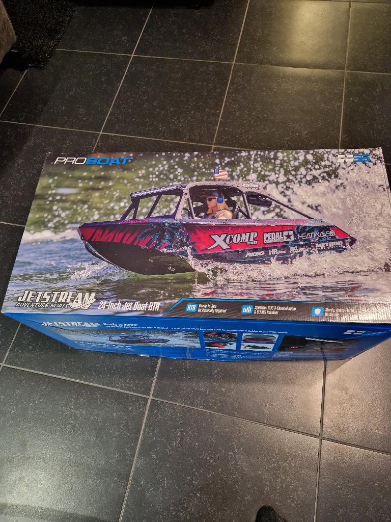 rc boot, Hobby en Vrije tijd, Ophalen, Zo goed als nieuw, Groter dan 1:32, Overige merken