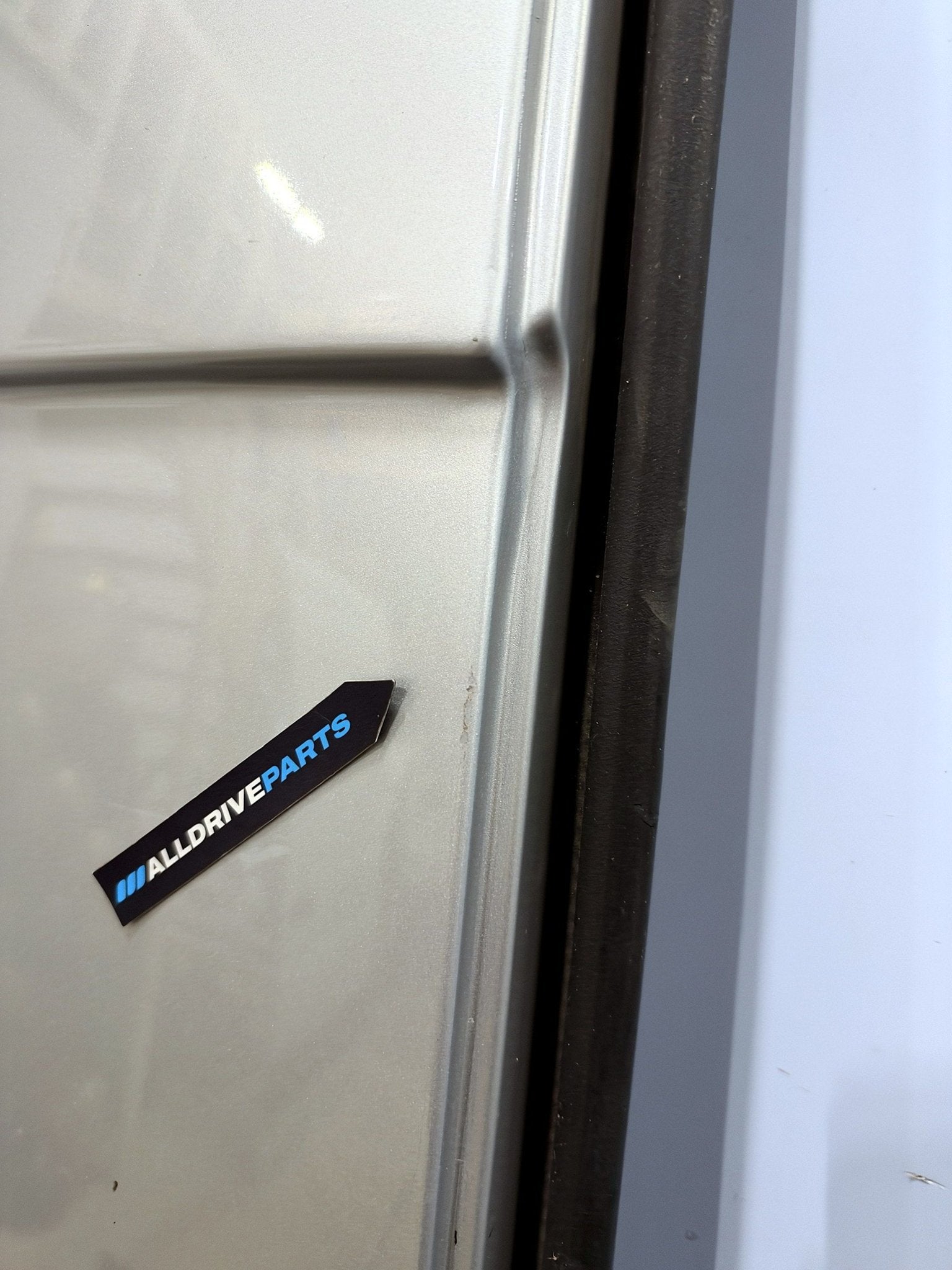 Mercedes Sprinter W906 porte arrière gauche H2 gris argent A, Autos : Pièces & Accessoires, Arrière, -, Haillon arrière, Utilisé