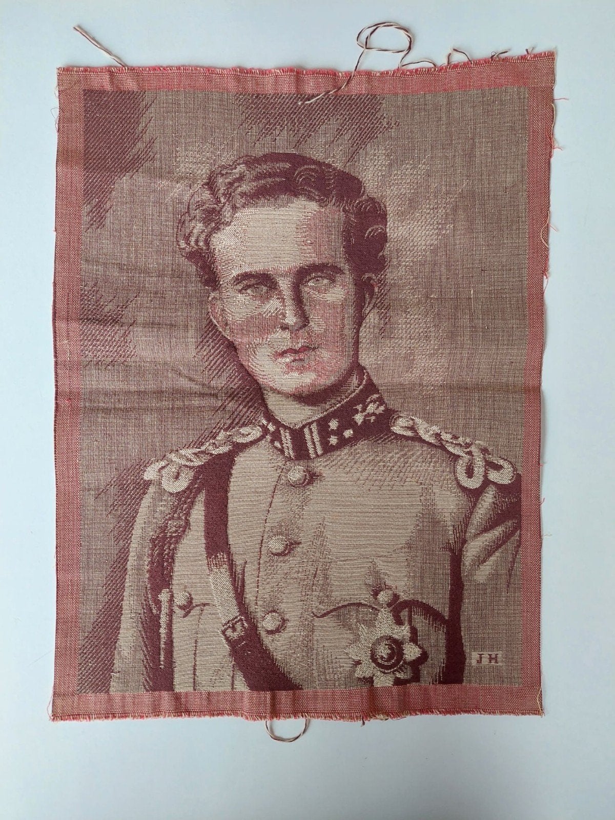 Handgemaakte wand tapijtjes Koning Leopold III en Astrid, Ophalen