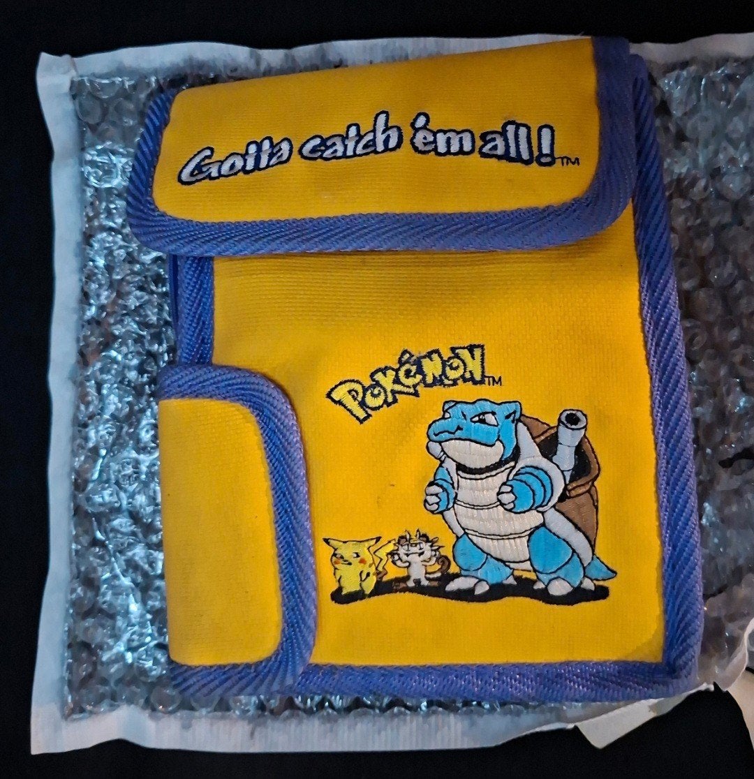 Pokémon Nintendo GameBoy Carrying Travel Case Blastoise
€ 25, Games en Spelcomputers, Ophalen of Verzenden, Zo goed als nieuw