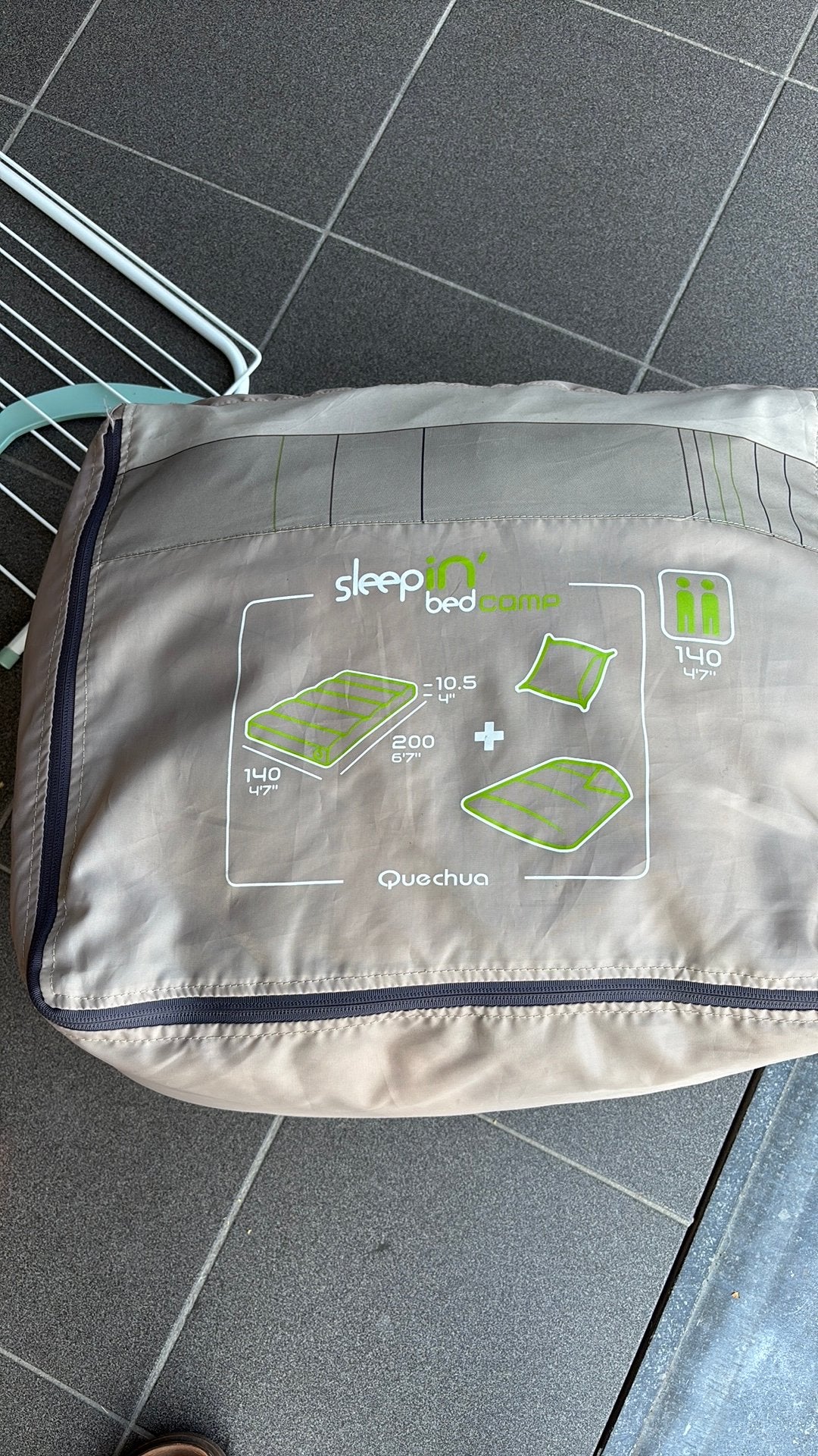 Kampeermatras met dekbed, Ophalen, Zo goed als nieuw
