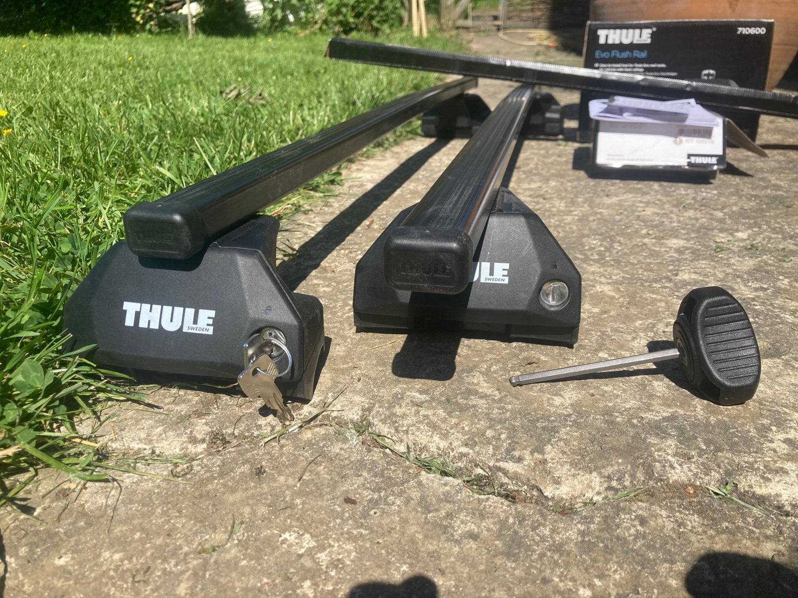 Barre de toit thule pour audi A4 & Q5 2012-2015, Auto diversen, Dakdragers, Zo goed als nieuw, Ophalen of Verzenden