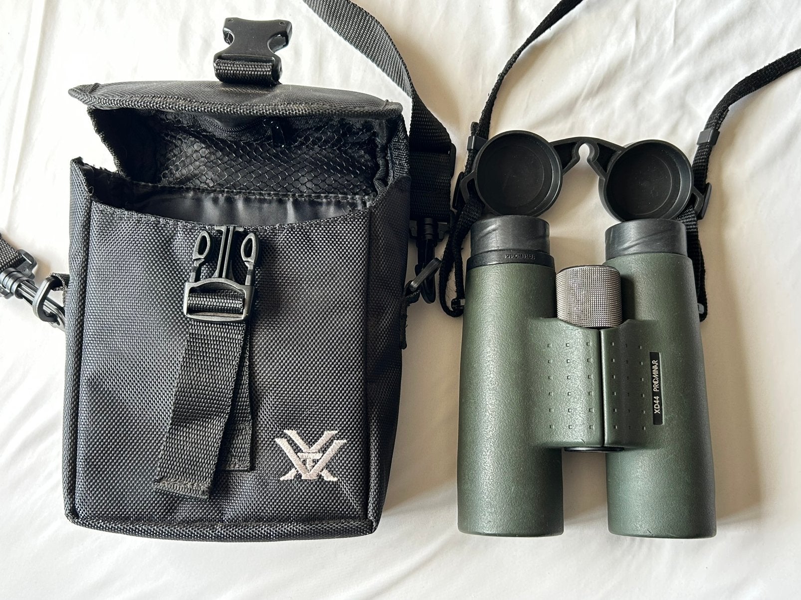 Kowa Genesis 8,5 x 44, TV, Hi-fi & Vidéo, Matériel d'optique| Jumelles, Prisme de toit (à droite), Enlèvement ou Envoi, Utilisé