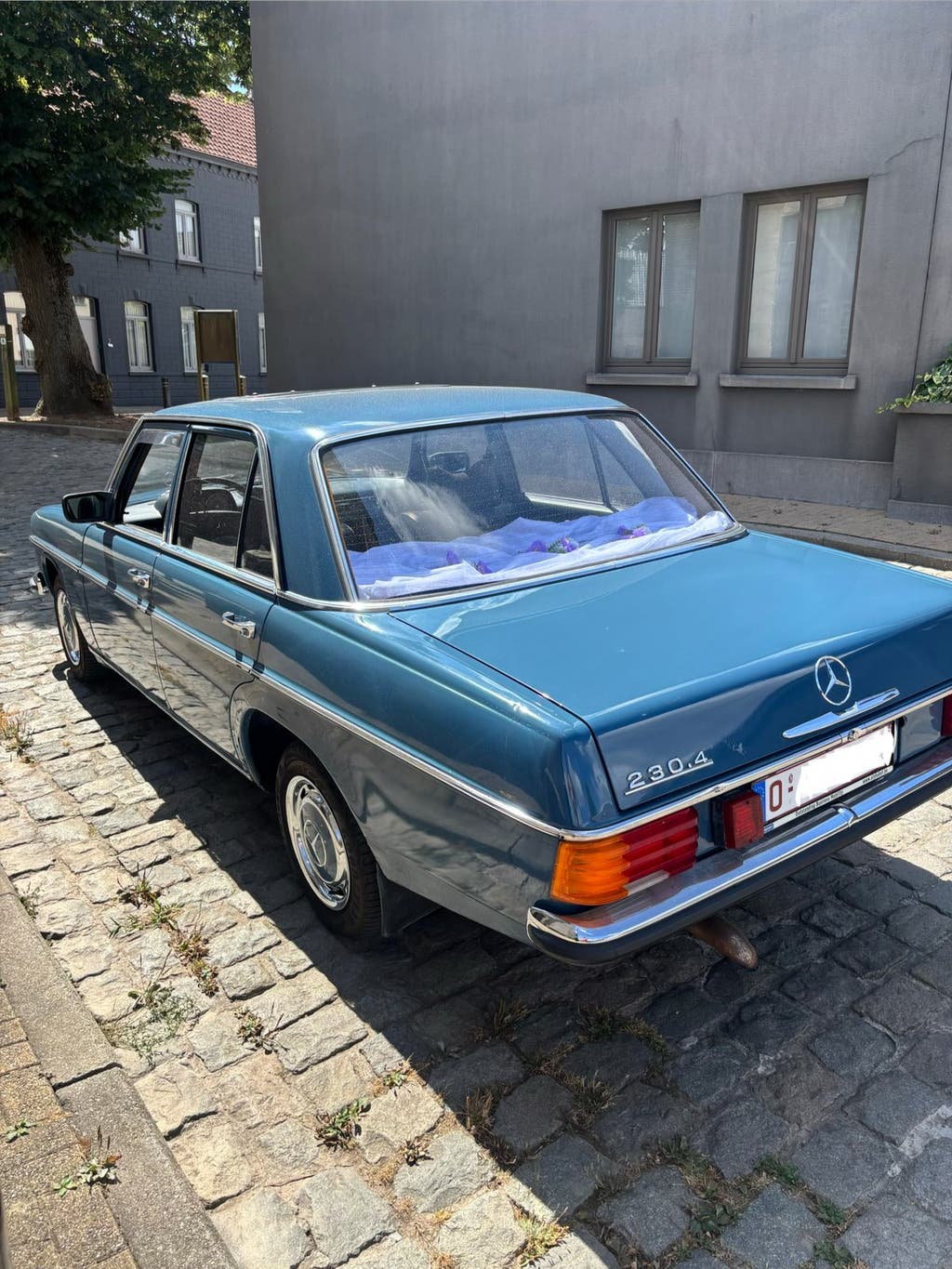 Mercedes-Benz W115 1975 oldtimer met 78.340km, foto 10