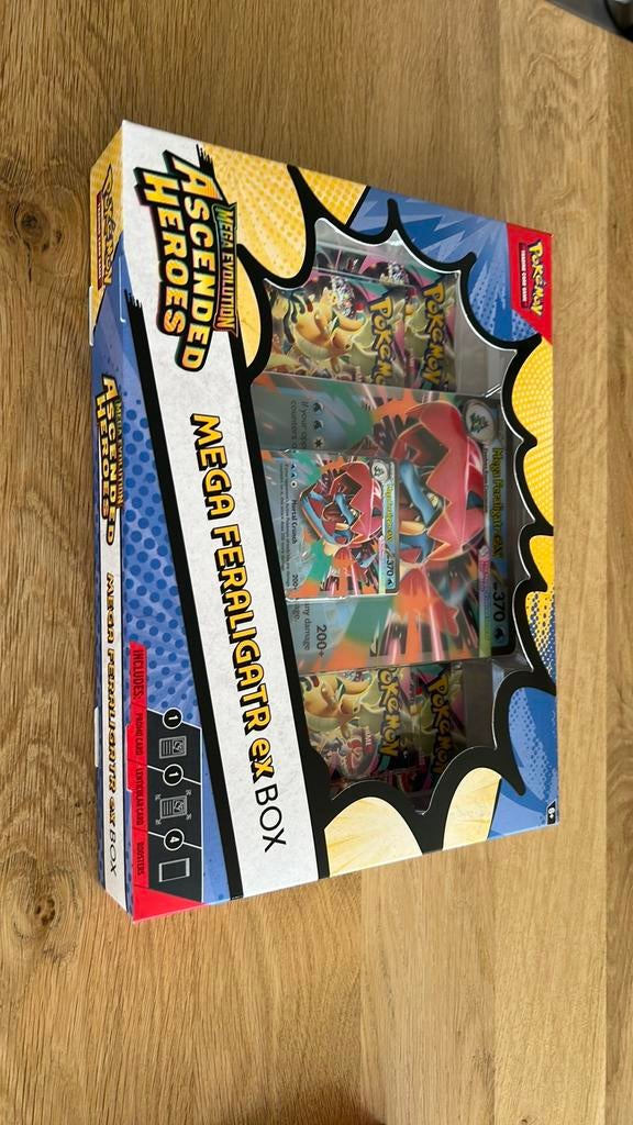 Pokemon ascended Heroes Mega Feraligatr box, Ophalen, Zo goed als nieuw