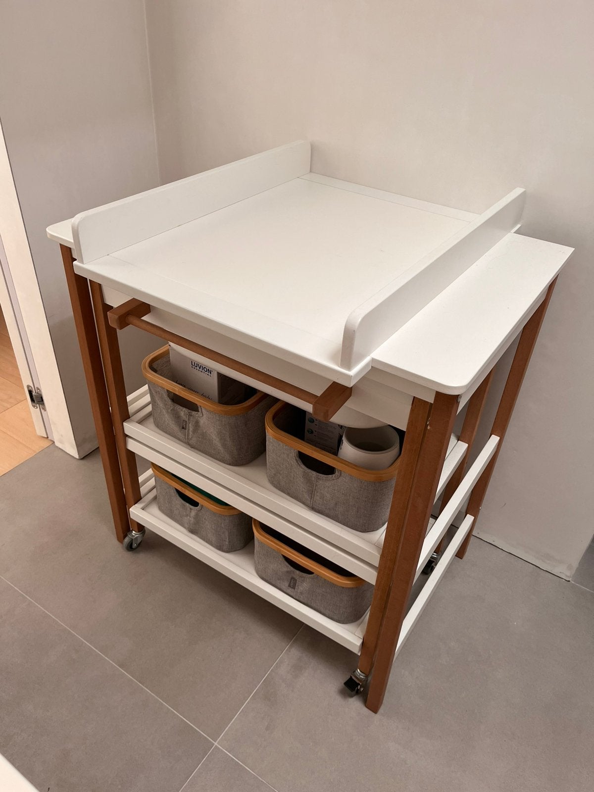 Quax badmeubel met mandjes, Kinderen en Baby's, Badjes en Verzorging, Gebruikt, Badje, Ophalen