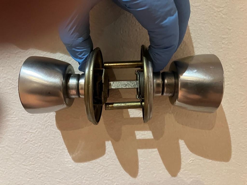 GEZOCHT Draaibare deurknoppen !!!!!!!, Doe-het-zelf en Bouw, Hang- en Sluitwerk, Ophalen