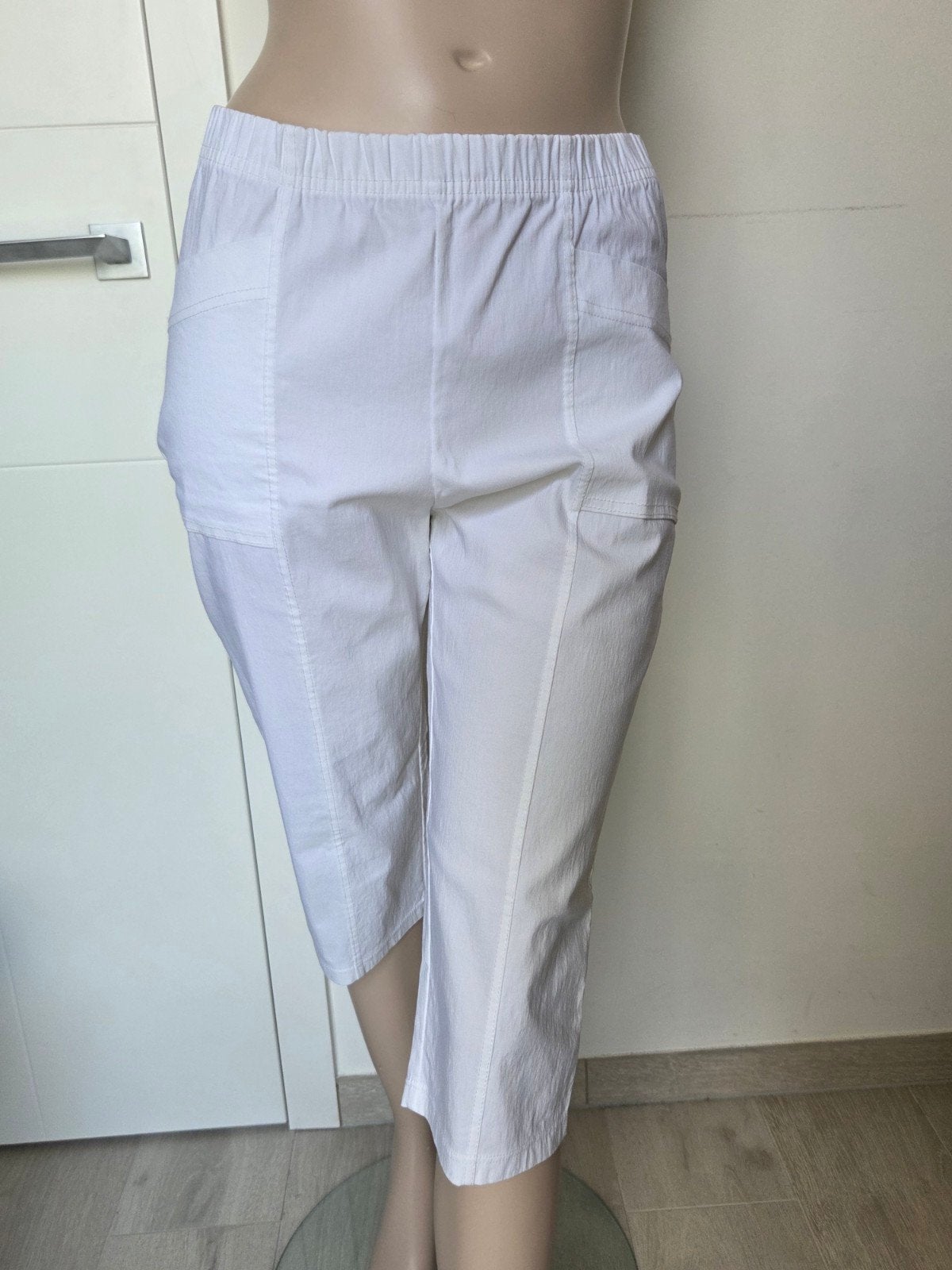 Witte broek maat L, Ophalen of Verzenden, Maat 42/44 (L)