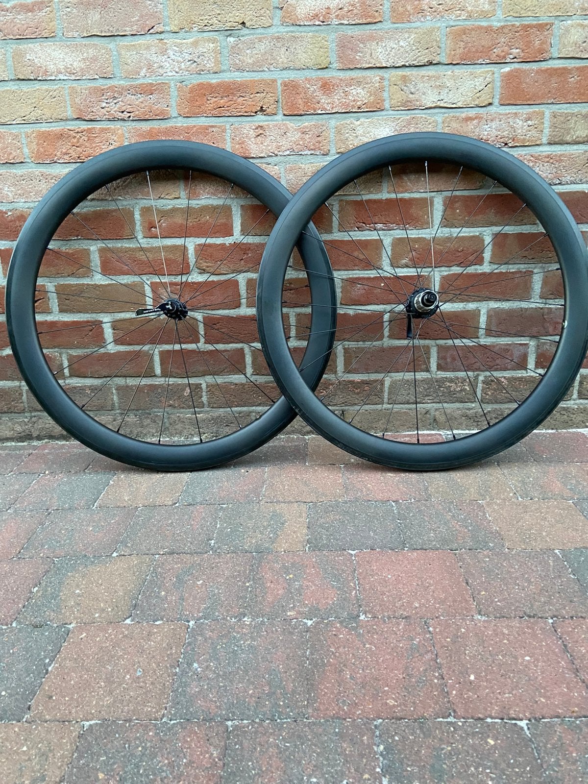 Carbon wielen, Ophalen, Zo goed als nieuw, Carbon