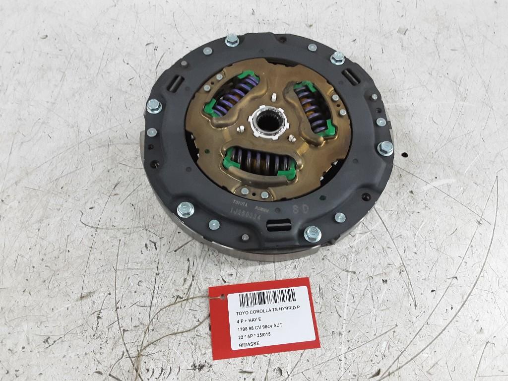 VOLANT MOTEUR BI-MASSE Toyota Corolla (E21) (1J250334), Mevr. I. Hauben, Toyota, Utilisé, Rue de l'Espoir 34 34
4030  GRIVEGNÉE, BE