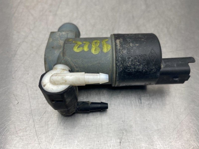 RUITENSPROEIERPOMP VOOR Nissan Qashqai (J11) (01-2013/-), Auto-onderdelen, Ruiten en Toebehoren, Nissan, Gebruikt