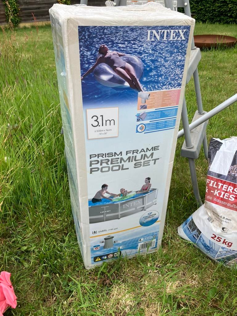 Buitemzwembad met alle toebehoren, Tuin en Terras, Ophalen, Zo goed als nieuw, Ladder