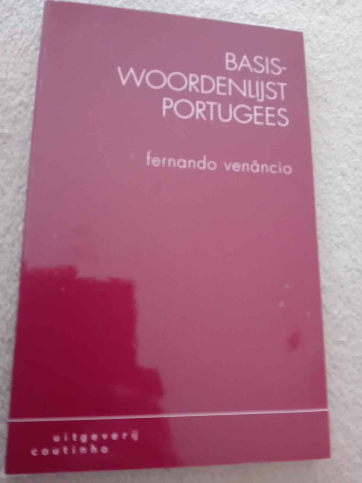 F. Venancio - Basiswoordenlijst Portugees, Ophalen of Verzenden, F. Venancio