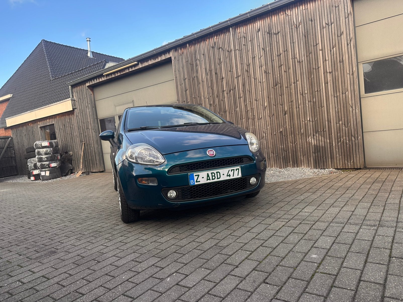 Fiat punto 2013 93.000 km avec garantie, Autos, Euro 5, Achat, Entreprise, Noir