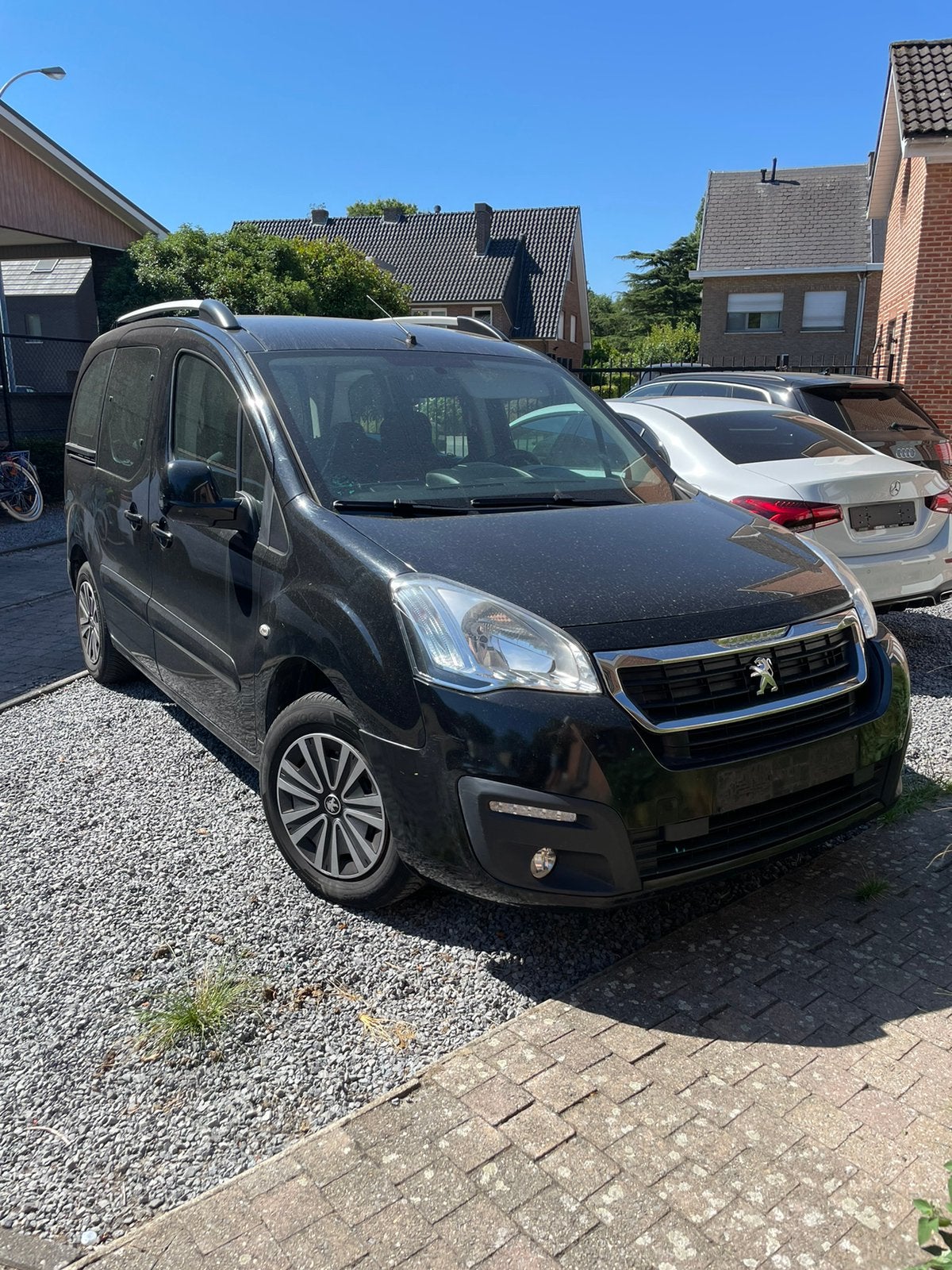Peugeot Partner, Auto's, Euro 6, 4 cilinders, Zwart, Bedrijf