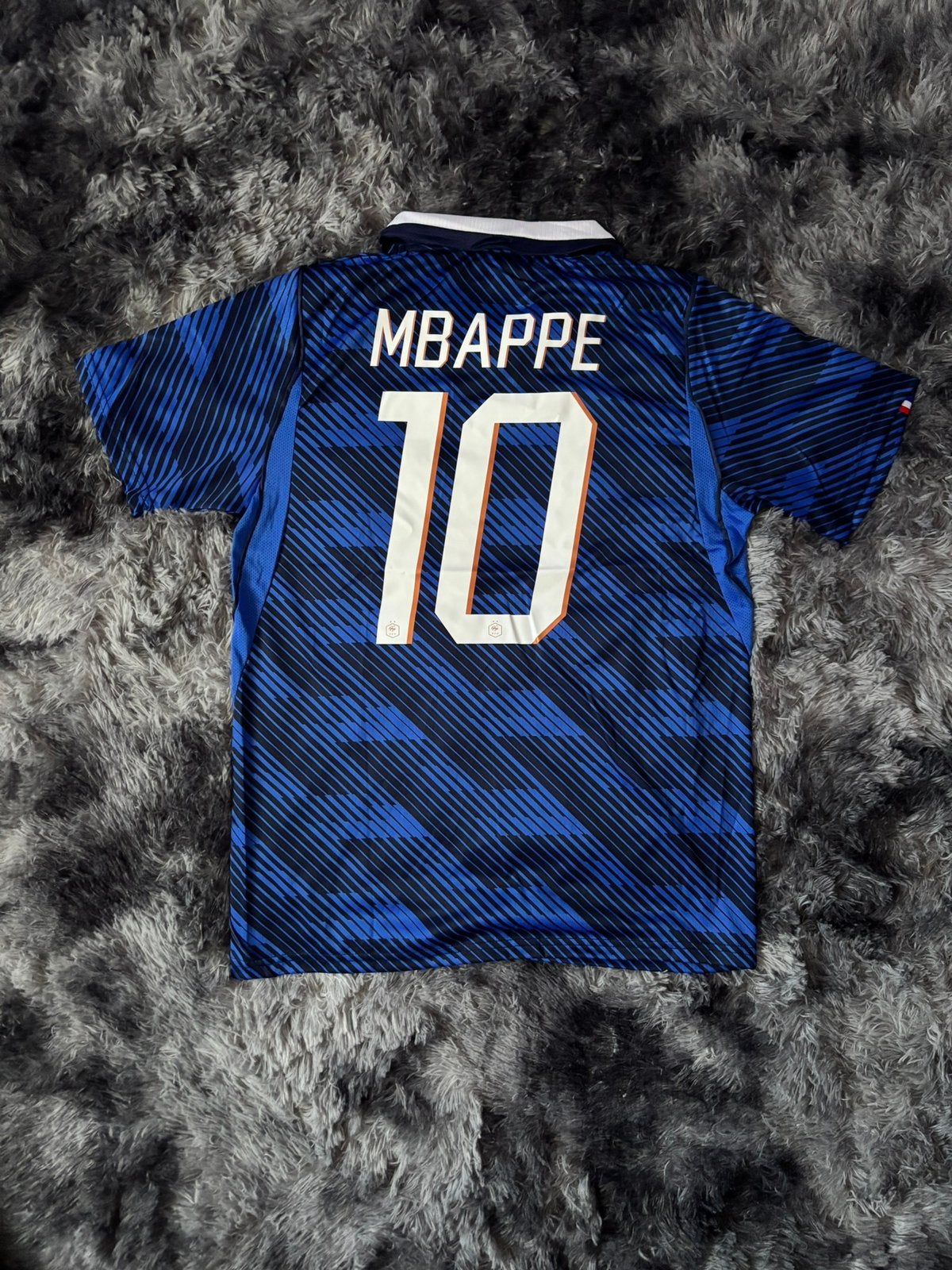 Maillot de football New France Home par Kylian Mbappé, Taille L, Envoi, Neuf, Maillot